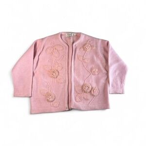 Pink vintage 60's 70's cardigan with floral embroidery Size L